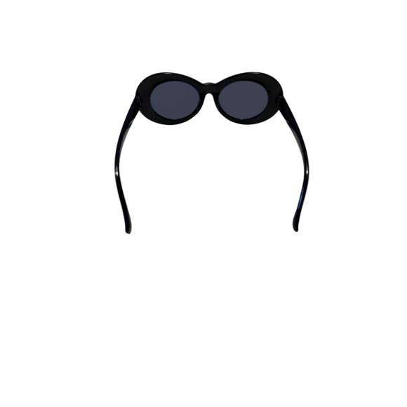 Oval Retro Sunglasses (NWT) - Picture 9 of 12